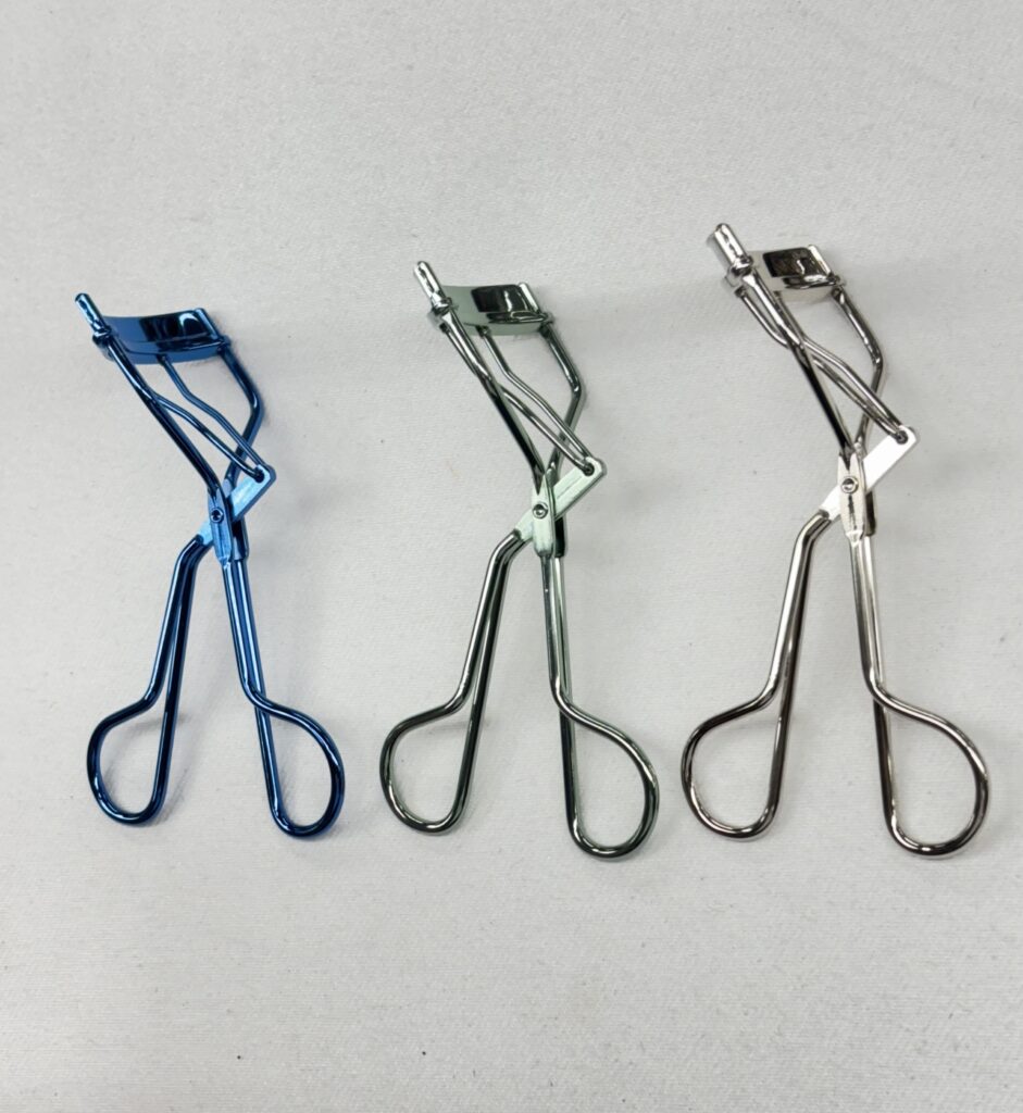 ビューラーのメッキ処理